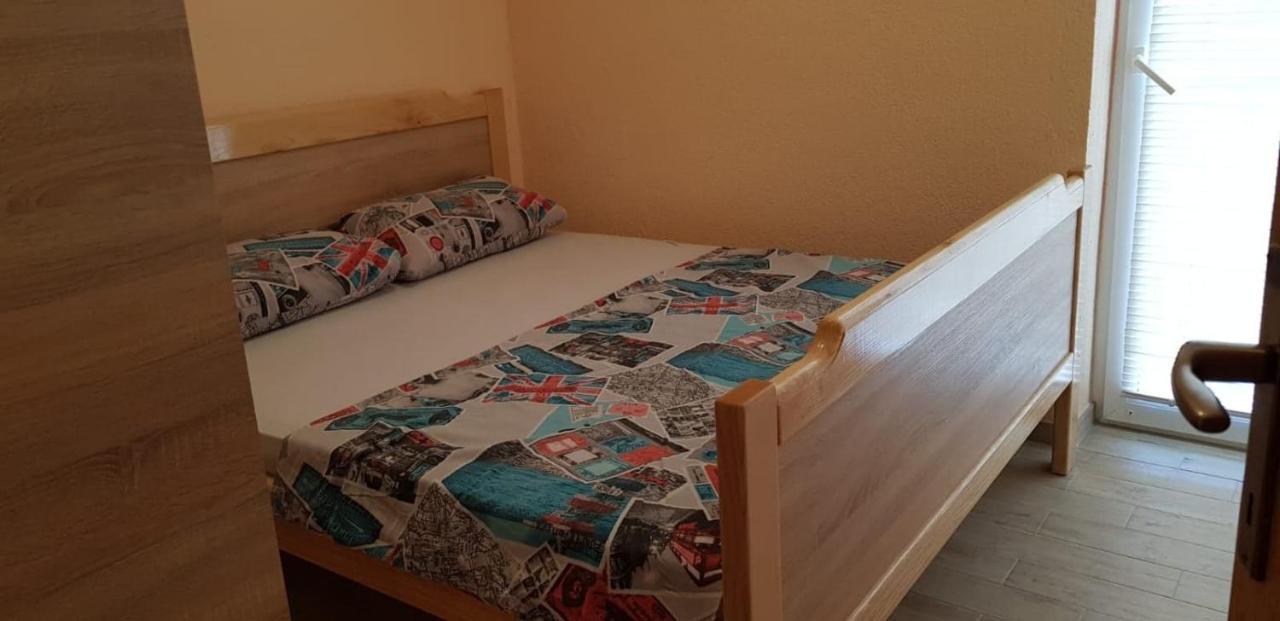 Srecko Apartman Rogoznica  Kültér fotó